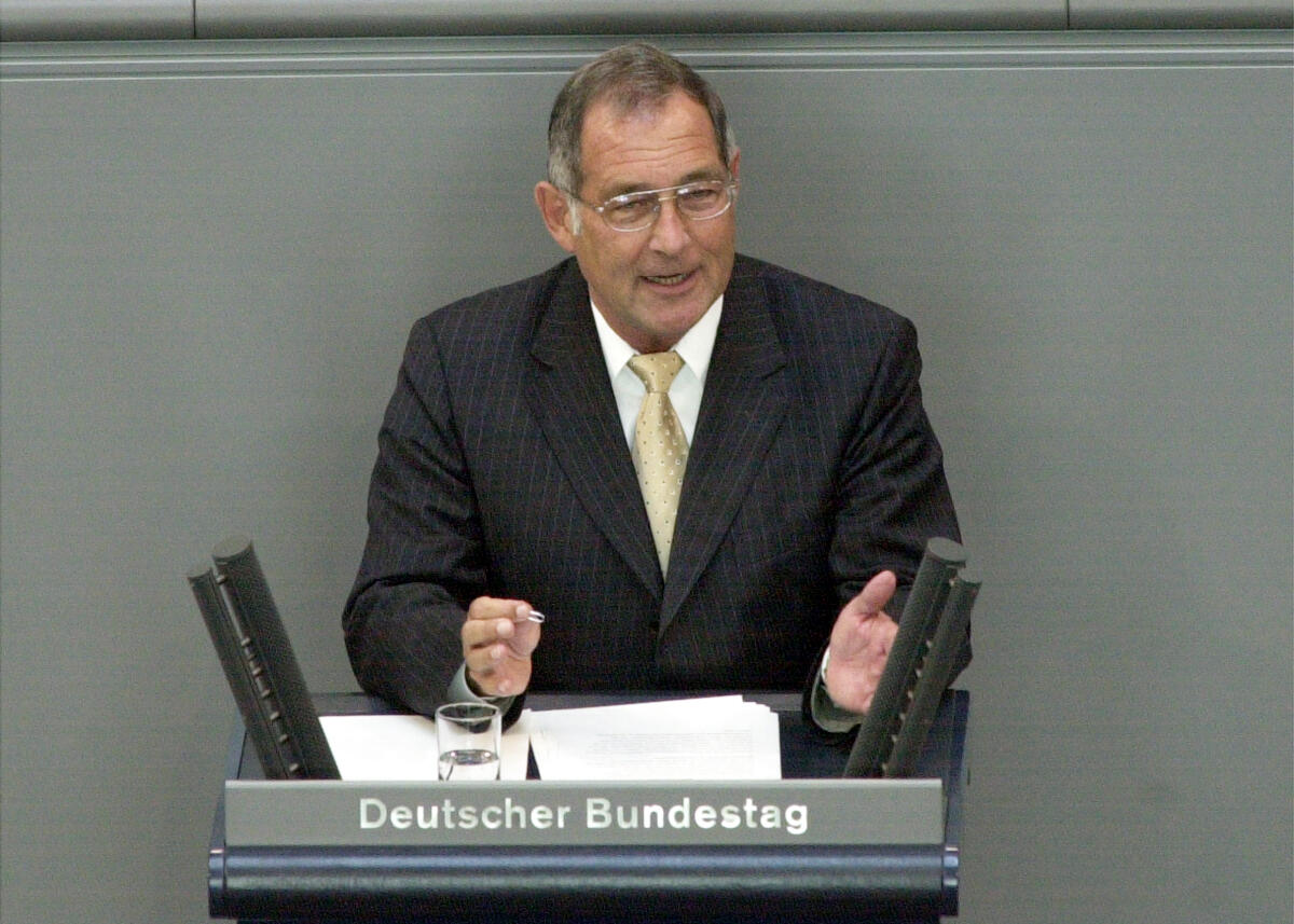 Ernst-Reinhard Beck, CDU/CSU, MdB, Rede im Deutschen Bundestag, 105. Sitzung.; Bundestagsabgeordneter, Abgeordneter Beck, Ernst-Reinhard Ernst-Reinhard Beck, CDU/CSU, MdB, Rede im Deutschen Bundestag, 105. Sitzung.; Bundestagsabgeordneter, Abgeordneter