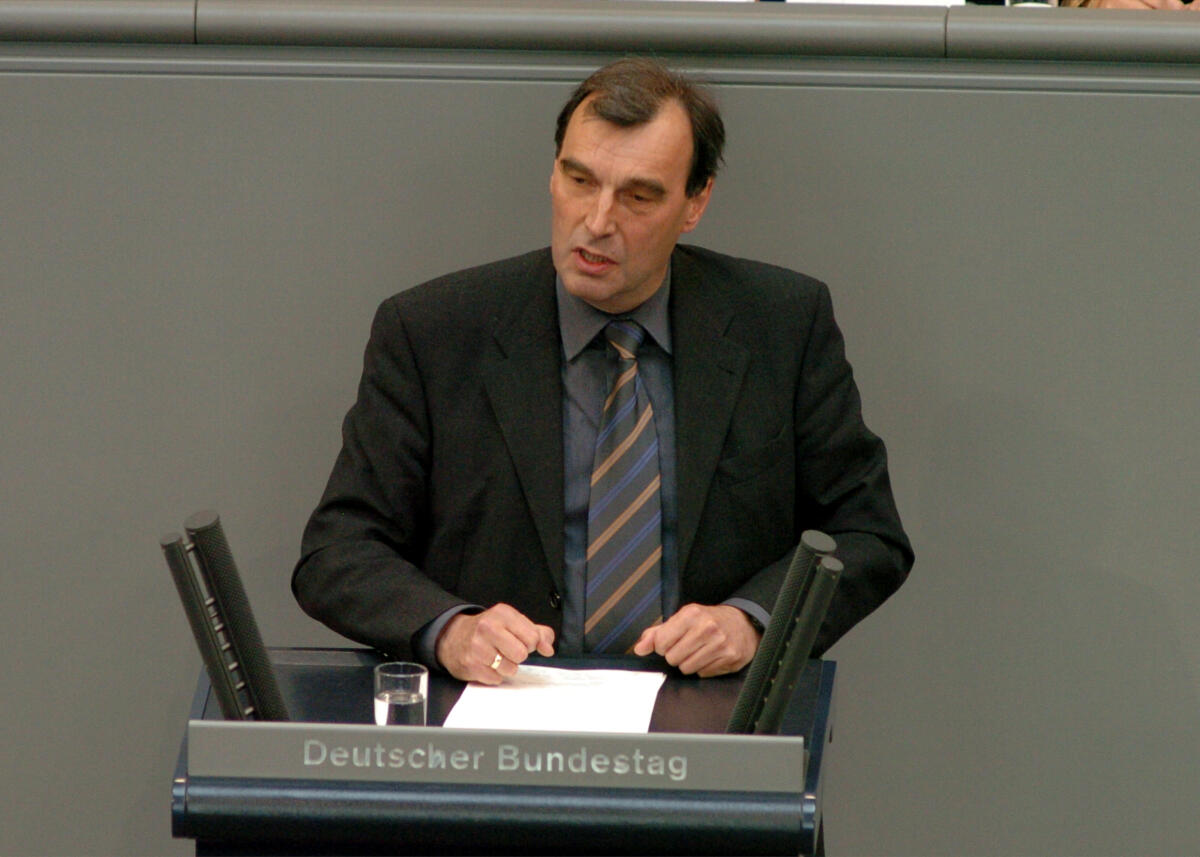 Mueller, Bernward Bernward Mueller, MdB, CDU/CSU, Rede im  Deutschen Bundestag.; Bundestagsabgeordneter, Abgeordneter, Rednerpult, Plenum