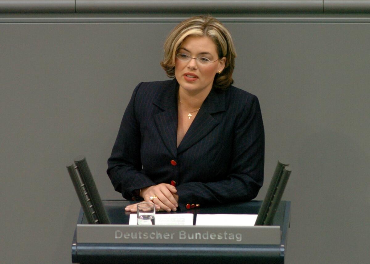 Julia Klöckner, MdB, CDU/CSU, Rede im Deutschen Bundestag Klöckner, Julia Julia Klöckner, MdB, CDU/CSU, Rede im Deutschen Bundestag