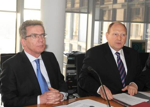 Brähmig, Klaus; Maizière, Thomas de Paul-Löbe-Haus, Sitzungssaal