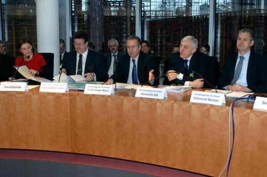 Kipping, Katja; Fuchtel, Hans-Joachim; Weise, Frank-Jürgen; Alt, Heinrich; Becker, Raimund Paul-Löbe-Haus, Sitzungssaal