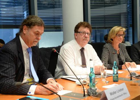 Wöhrl, Dagmar G.; Lindner, Walter; Fuchtel, Hans-Joachim Paul-Löbe-Haus, Sitzungssaal