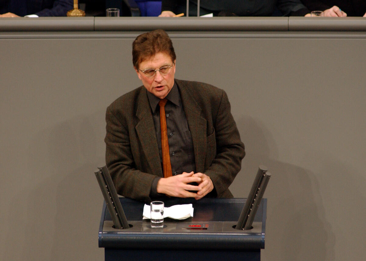 Hemker, Reinhold Reinhold Hemker, SPD, MdB, Rede im Deutschen Bundestag.; Plenum, Rednerpult, 29.Sitzung, Thema: EU-Agrarreform, TOP9
