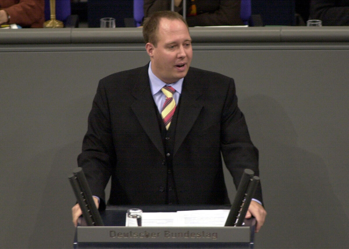 Braun, Helge Helge Braun,CDU/CSU, MdB, Rede im Deutschen Bundestag; Plenum, Rednerpult