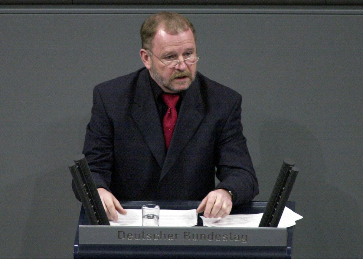 Kranz, Ernst Ernst Kranz, SPD, MdB, Rede im Deutschen Bundestag.; Plenum, Rednerpult