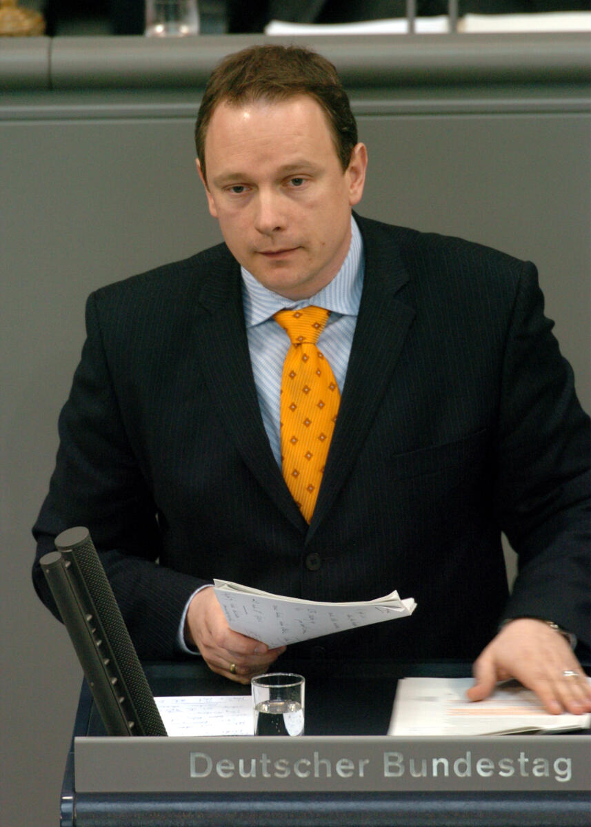 Fahrenschon, Georg Georg Fahrenschon, CDU/CSU,MdB, Rede im Deutschen Bundestag.; Plenum, Rednerpult, 160. Sitzung, TOP 4, Thema: Stabilitäts- und Wachstumspolitik