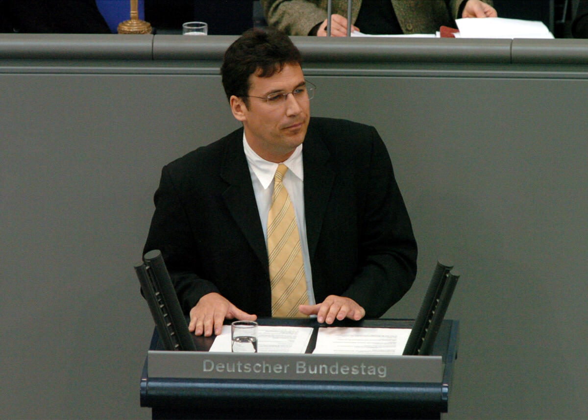 Christian Freiherr von Stetten, MdB, CDU/CSU, Rede, Deutscher Bundestag, 105. Sitzung, Abgeordneter, Bundestagsabgeordneter Stetten, Christian Freiherr von Christian Freiherr von Stetten, MdB, CDU/CSU, Rede, Deutscher Bundestag, 105. Sitzung, Abgeordneter, Bundestagsabgeordneter