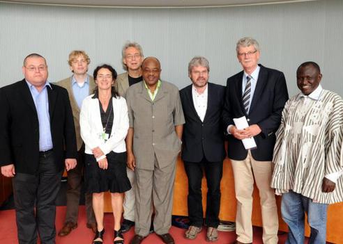 Goldmann, Hans-Michael; Amoah, King David; Apka, Onallo Samuel; Hoppe, Thilo; Süßmair, Alexander Paul-Löbe-Haus, Sitzungssaal