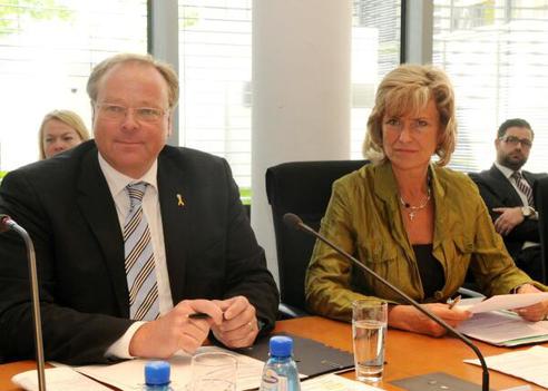 Niebel, Dirk; Wöhrl, Dagmar G. Paul-Löbe-Haus, Sitzungssaal