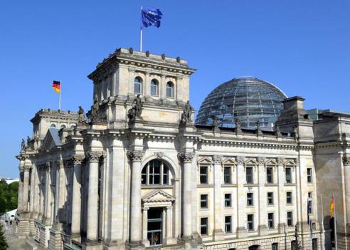  Reichstagsgebäude, Außenansicht