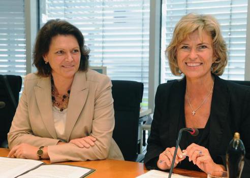 Aigner, Ilse; Wöhrl, Dagmar G. Paul-Löbe-Haus, Sitzungssaal