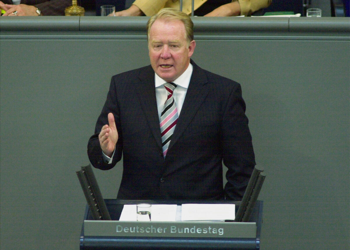 Michelbach, Hans Hans Michelbach, CDU/CSU, MdB, Rede im Deutschen Bundestag,; Plenum, Rednerpult