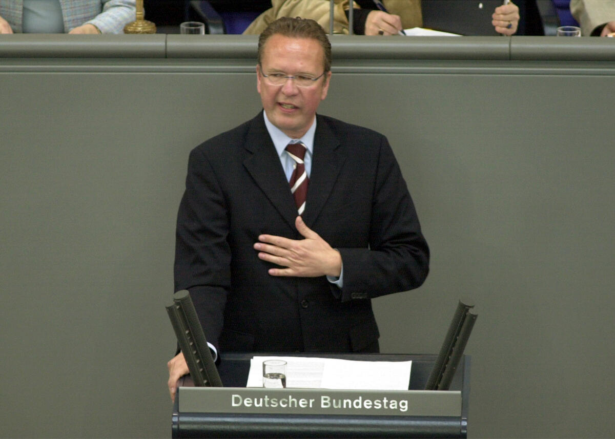 Wend, Rainer Dr. Rainer Wend, MdB, SPD, Rede im Deutschen Bundestag,; Plenum, Rednerpult