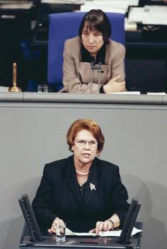 Wohlleben, Verena; Vollmer, Antje Reichstagsgebäude, Plenarsaal