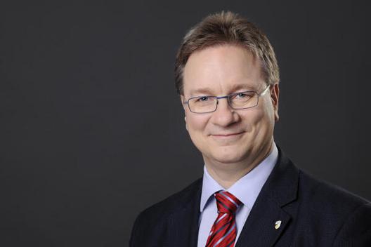Lenkert, Ralph 