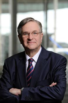 Hintze, Peter 