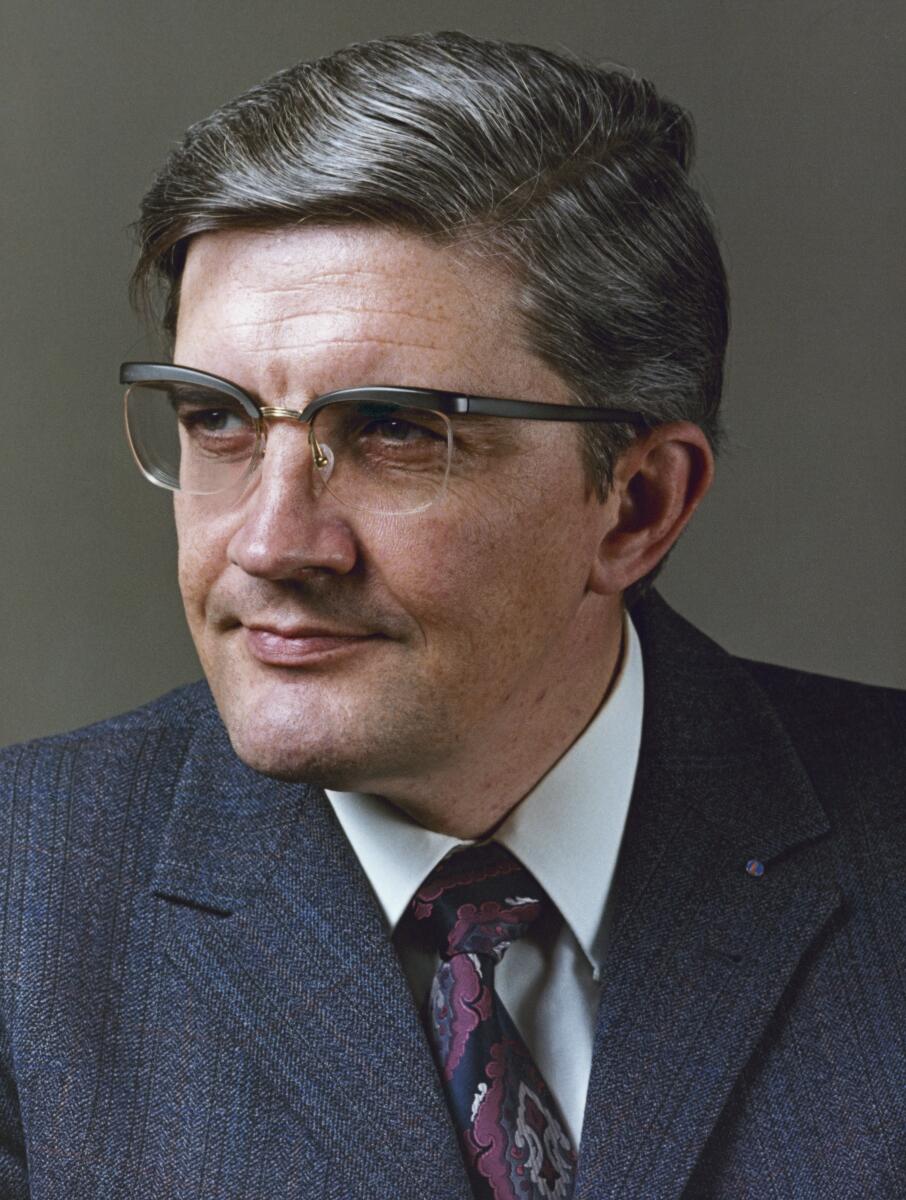 Dr. Burkhard Hirsch, FDP, MdB.; Bundestagsabgeordneter, Abgeordneter Hirsch, Burkhard Dr. Burkhard Hirsch, FDP, MdB.; Bundestagsabgeordneter, Abgeordneter