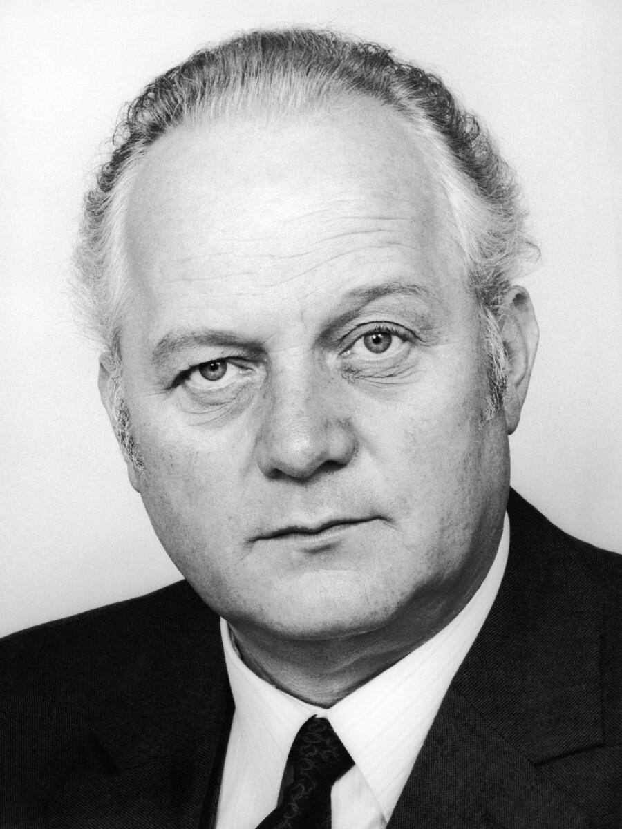 Schmücker, Kurt Dr. h. c. Kurt Schmücker, CDU/CSU, MdB.; Bundestagsabgeordneter, Abgeordneter