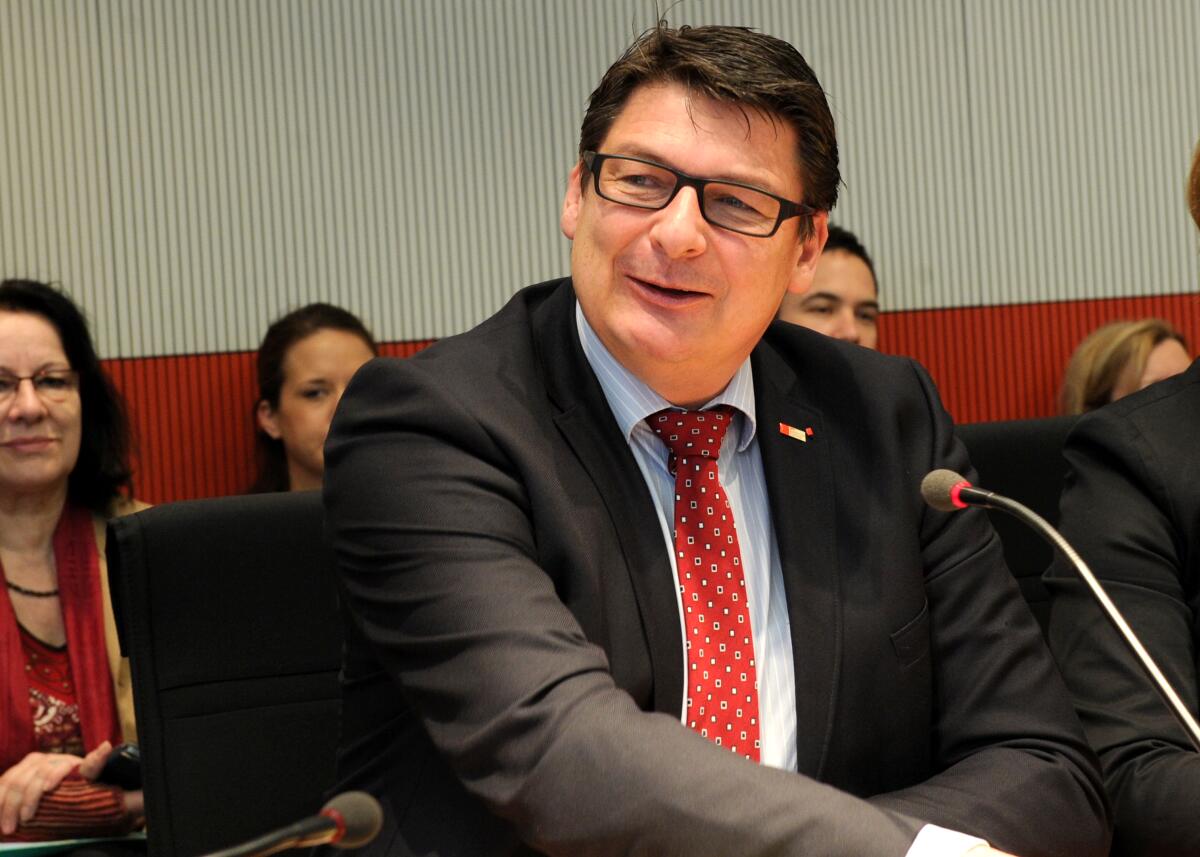 Rebmann, Stefan Der Ausschuss des Deutschen Bundestages für wirtschaftliche Zusammenarbeit und Entwicklung wählt unter der Leitung der Vorsitzenden Dagmar Wöhrl, CDU/CSU, Stefan Rebmann, (hier im Bild), SPD,  zum stellvertretenden Vorsitzenden.