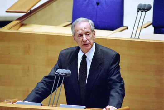 Dohnanyi, Klaus von Liegenschaften in Bonn, Plenargebäude