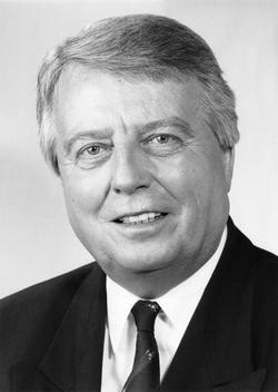 Nelle, Engelbert 
