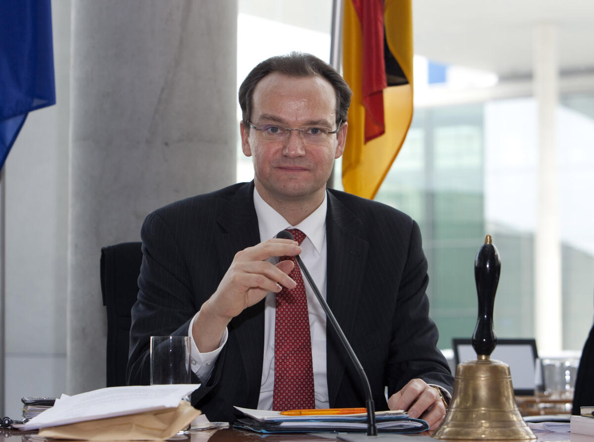 Gunther Krichbaum, CDU/CSU, MdB, eröffnet die Sitzung des Europaausschusses ,; Krichbaum, Sitzung, Ausschuss, Europaausschuss Krichbaum, Gunther Gunther Krichbaum, CDU/CSU, MdB, eröffnet die Sitzung des Europaausschusses ,; Krichbaum, Sitzung, Ausschuss, Europaausschuss