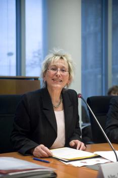 Bulling-Schröter, Eva Paul-Löbe-Haus, Sitzungssaal
