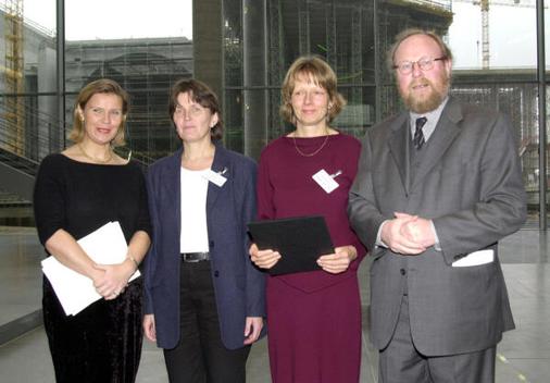 Thierse, Wolfgang; Kahl, Heike; Becker, Conny; Reiland, Helga Paul-Löbe-Haus, Innenansicht
