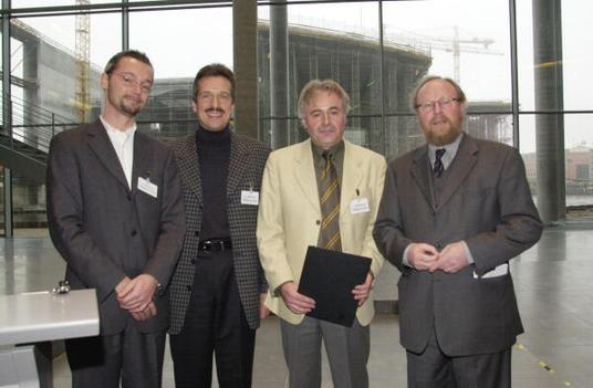 Thierse, Wolfgang; Geist, Julian; Riechers, Jürgen; Exner, Jürgen Paul-Löbe-Haus, Innenansicht