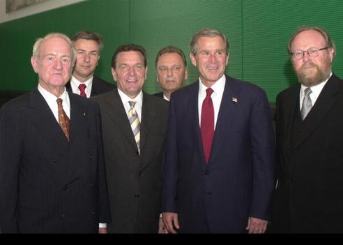 Rau, Johannes; Wowereit, Klaus; Schröder, Gerhard; Papier, Hans-Jürgen; Bush, George W.; Thierse, Wolfgang Reichstagsgebäude, Empfangsraum