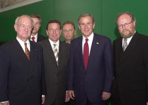 Rau, Johannes; Wowereit, Klaus; Schröder, Gerhard; Papier, Hans-Jürgen; Bush, George W.; Thierse, Wolfgang Reichstagsgebäude, Empfangsraum