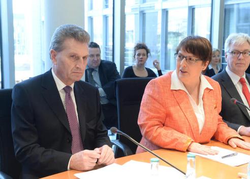Lips, Patricia; Oettinger, Günther Paul-Löbe-Haus, Sitzungssaal