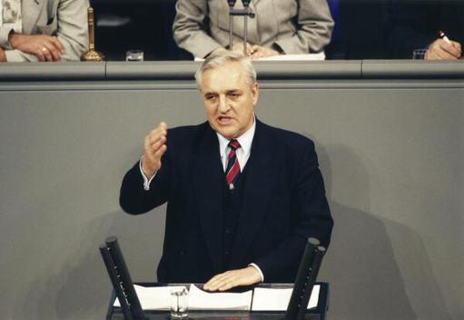 Opel, Manfred Reichstagsgebäude, Plenarsaal