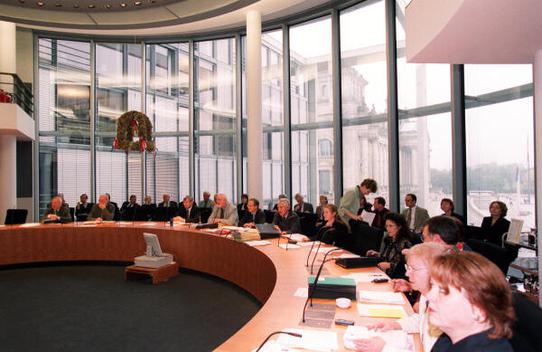 Carstensen, Peter Harry Paul-Löbe-Haus, Sitzungssaal