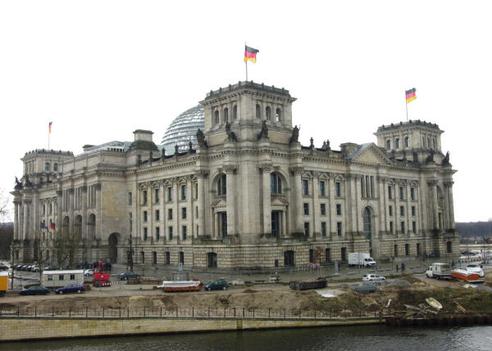  Reichstagsgebäude, Außenansicht