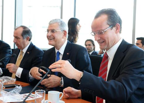 Krichbaum, Gunther; Bozkir, Volkan Paul-Löbe-Haus, Sitzungssaal