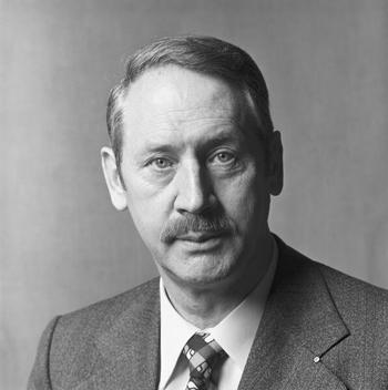Ludewig, Walther 