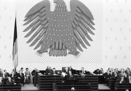 Reagan, Ronald; Stücklen, Richard Liegenschaften in Bonn, Plenargebäude