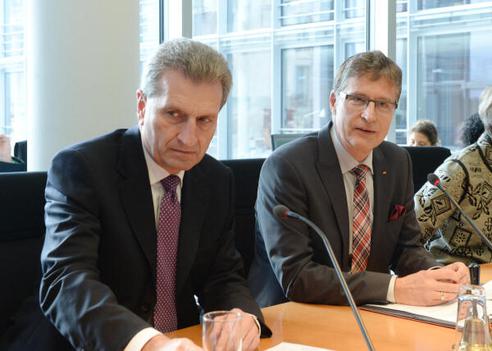 Koeppen, Jens; Oettinger, Günther Paul-Löbe-Haus, Sitzungssaal