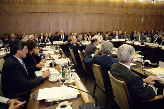 Liegenschaften in Bonn, Verwaltung