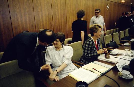 Süssmuth, Rita; Bergmann-Pohl, Sabine Liegenschaften in Bonn, Verwaltung