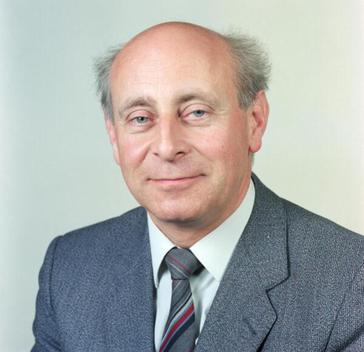 Broll, Werner 
