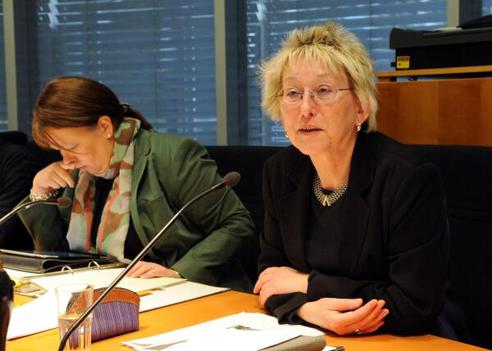 Bulling-Schröter, Eva Paul-Löbe-Haus, Sitzungssaal