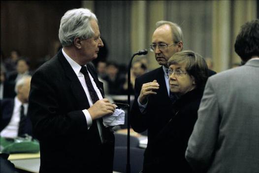 Vogel, Hans-Jochen; Limbach, Jutta; Bull, Hans-Peter Liegenschaften in Bonn