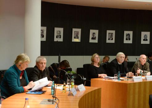 Jahn, Roland; Birthler, Marianne Paul-Löbe-Haus, Sitzungssaal