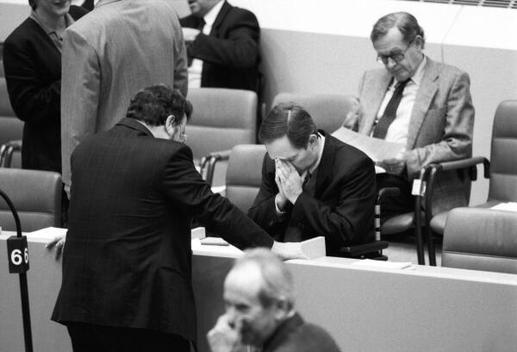 Schäuble, Wolfgang Liegenschaften in Bonn, Plenargebäude