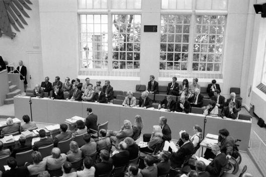  Liegenschaften in Bonn, Plenargebäude