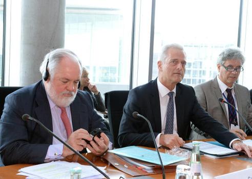 Ramsauer, Peter; Canete, Miguel Arias Paul-Löbe-Haus, Sitzungssaal