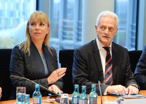 Ramsauer, Peter; Bienkowska, Elzbieta Paul-Löbe-Haus, Sitzungssaal