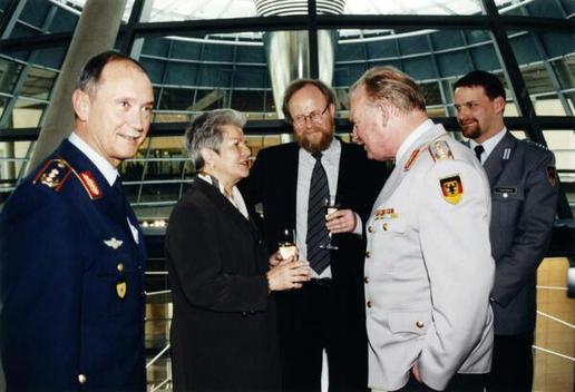 Thierse, Wolfgang; Marienfeld, Claire Reichstagsgebäude, Fraktionsebene